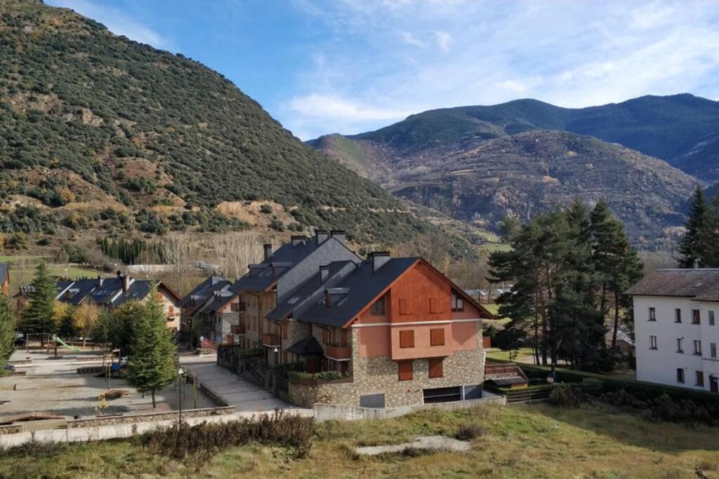 Bassiero Apartament Esterri d'Àneu Exterior photo